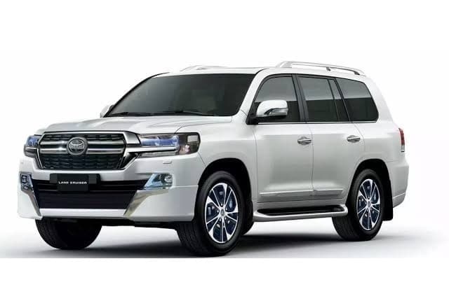 Landcruiser V8